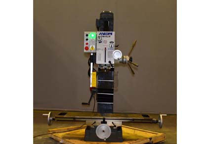 Фрезерный станок по металлу FDB Maschinen DM45LW арт. 827198